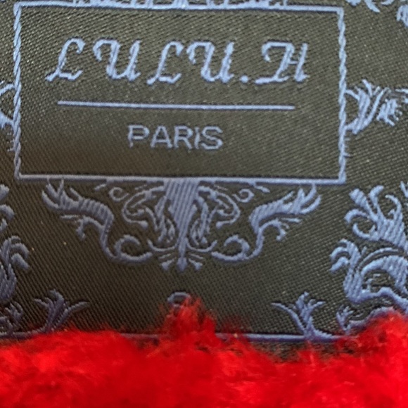 Gorgeous Size S,LULU.H Paris, Red with fabulous pattern designs See Photos - Picture 7 of 8